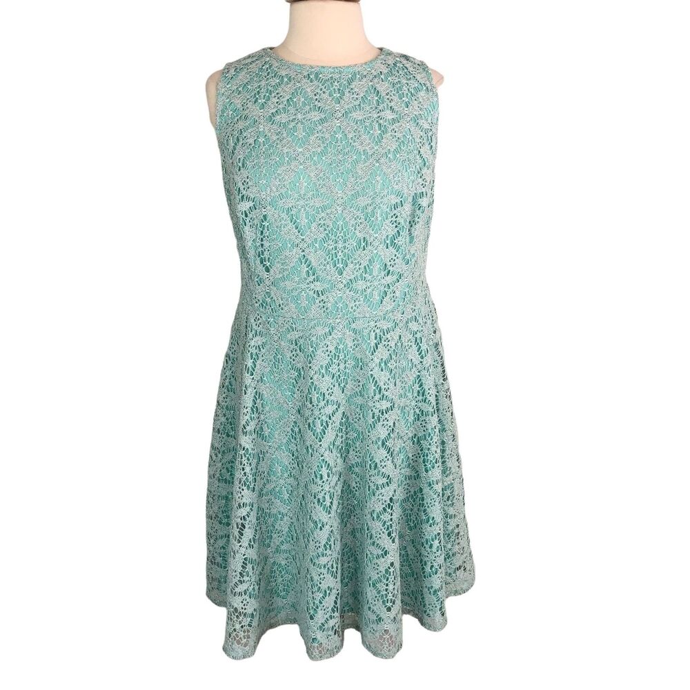 A-Line Flare Lace Dress Knee Length Sleeveless Boat Neck Size 14W London Times